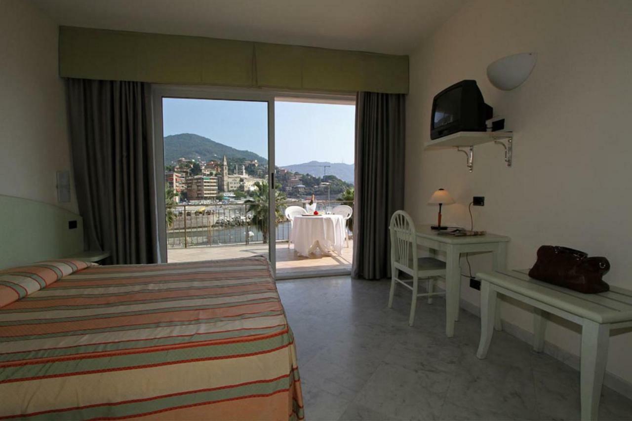 Hotel Elena Recco Quarto foto